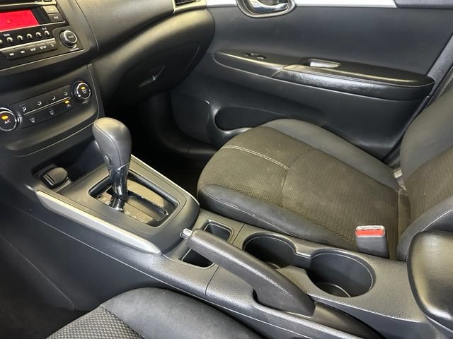 Used 2016 Nissan Sentra S FWD image 29