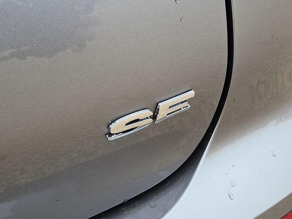 Used 2023 Mitsubishi Outlander SE image 13