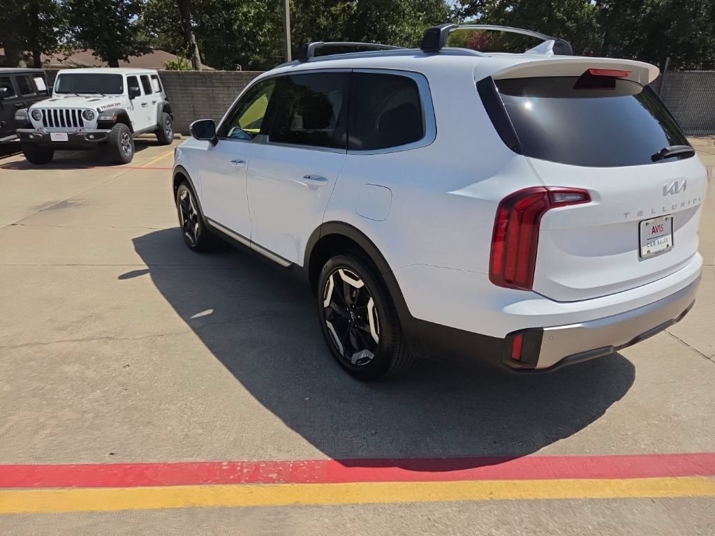 Used 2025 Kia Telluride S AWD/4WD image 8