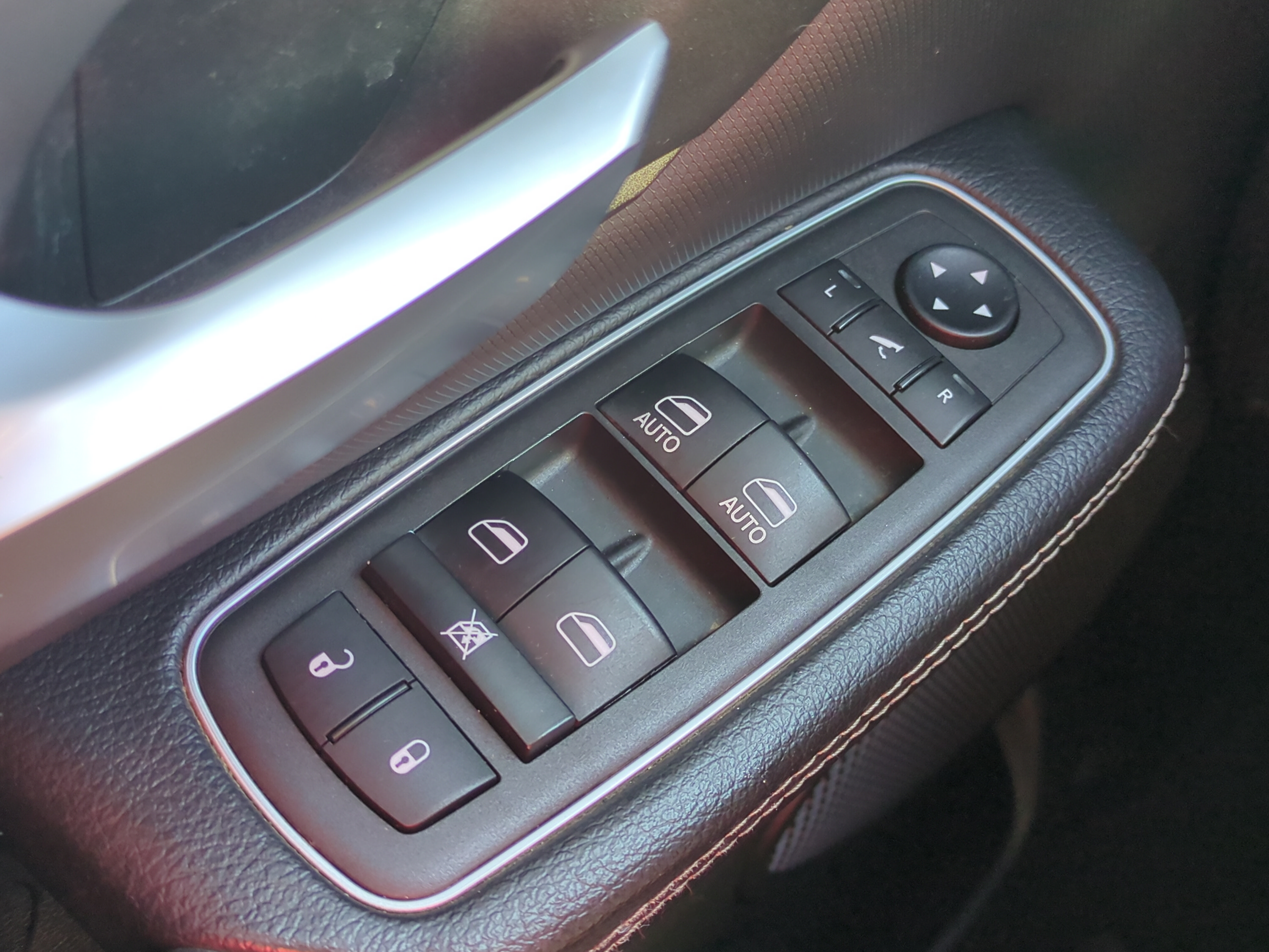 Used 2022 RAM 1500 Sport w/ Rebel Level 2 Equipment Group AWD/4WD image 23
