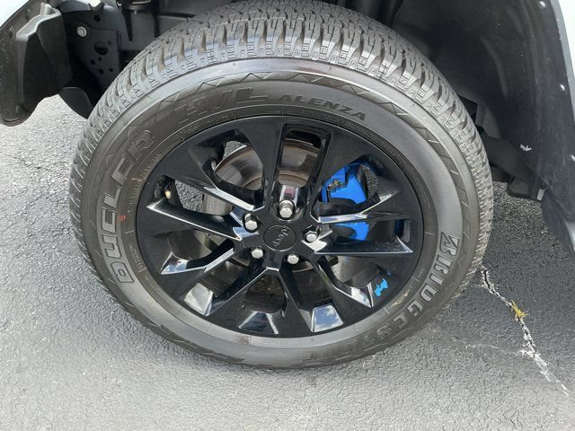 Used 2023 Jeep Wrangler Unlimited Sahara AWD/4WD image 11