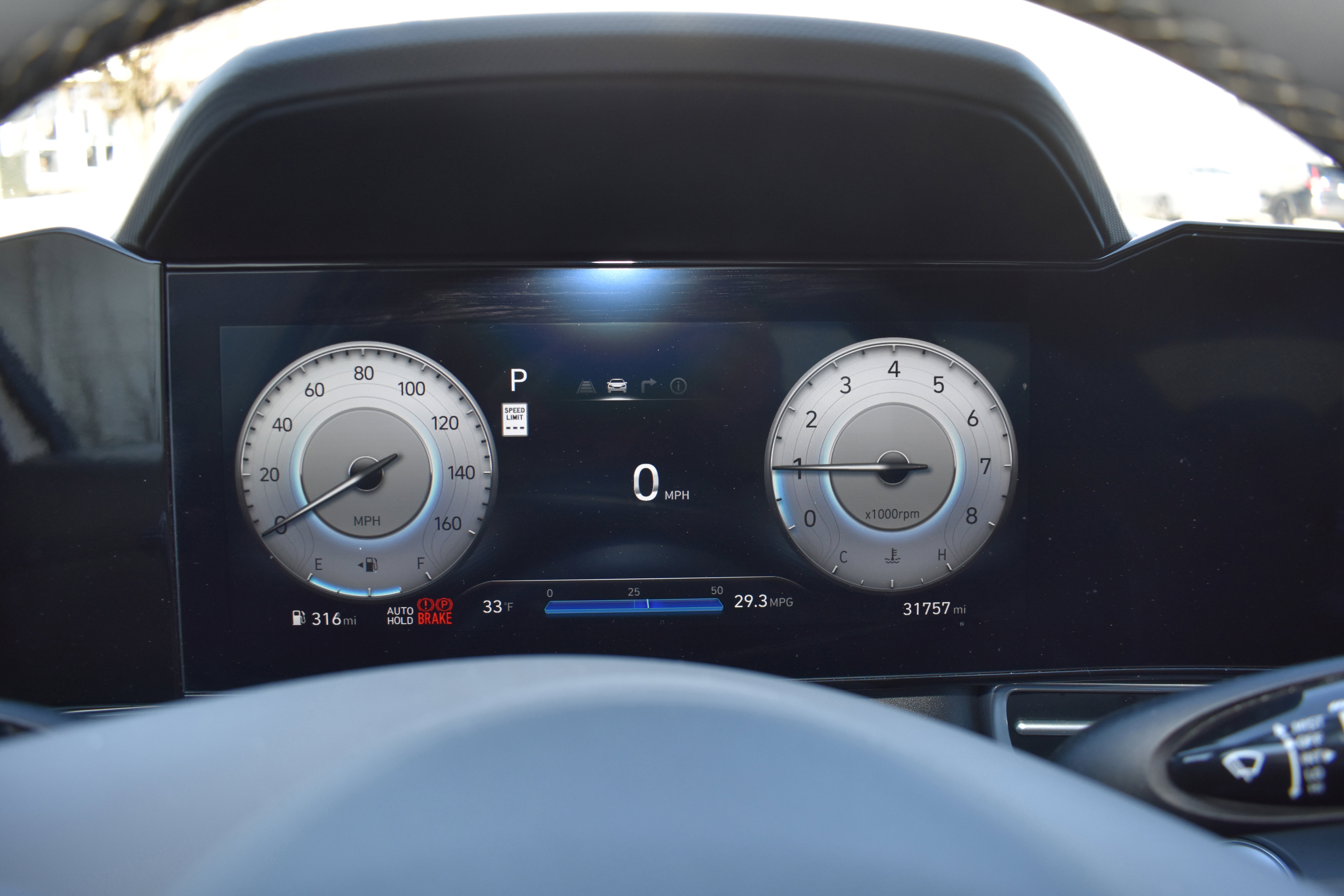 Used 2025 Hyundai Elantra SEL image 17