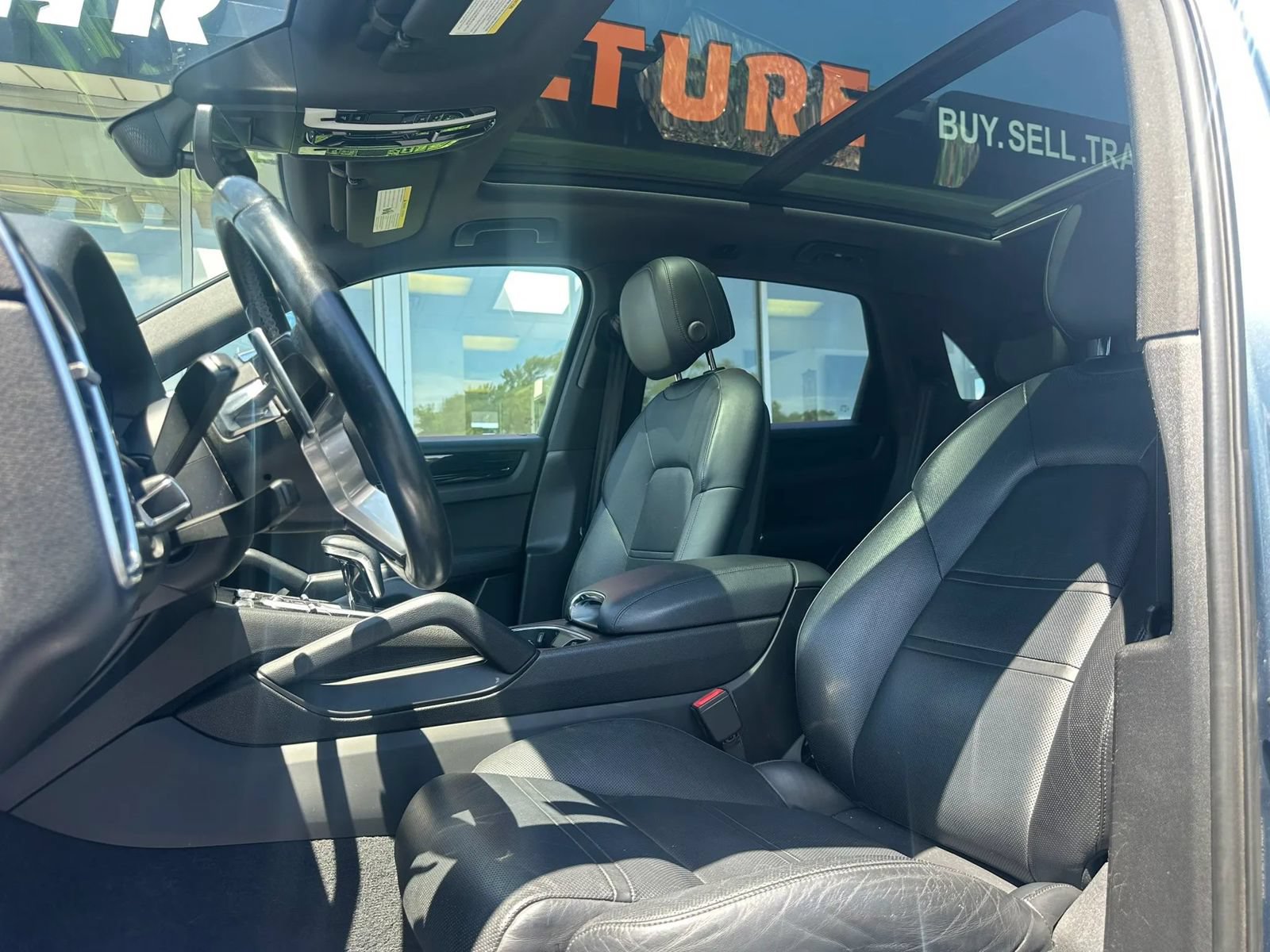 Used 2019 Porsche Cayenne AWD/4WD image 9