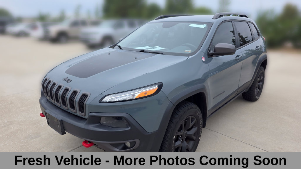 Used 2014 Jeep Cherokee Trailhawk w/ Comfort/Convenience Group