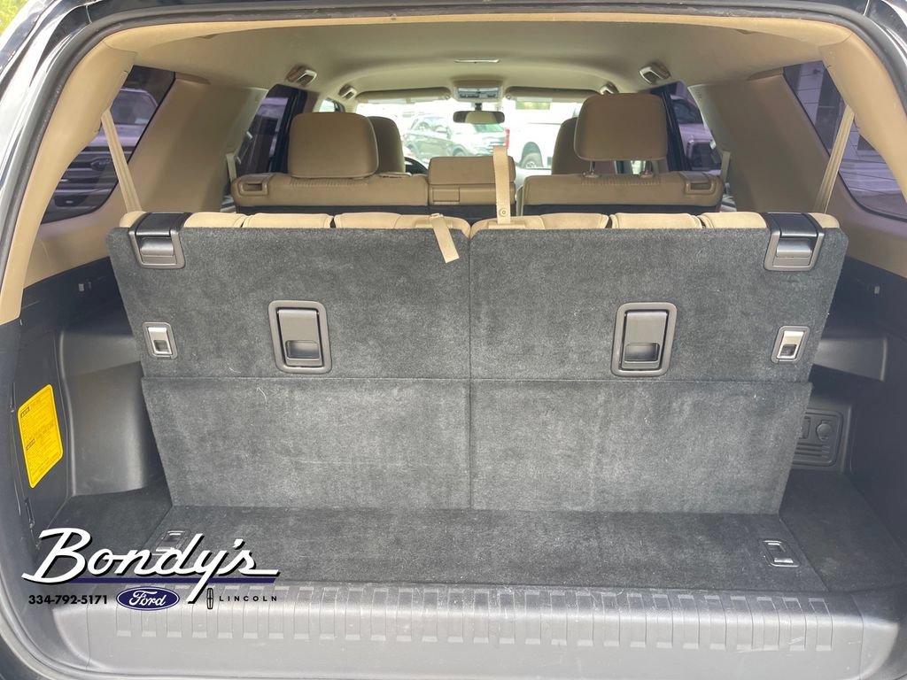 Used 2018 Toyota 4Runner SR5 RWD image 13