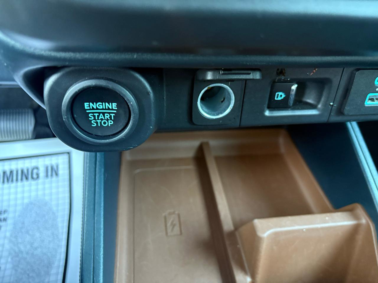 Used 2024 Ford Maverick Lariat image 28