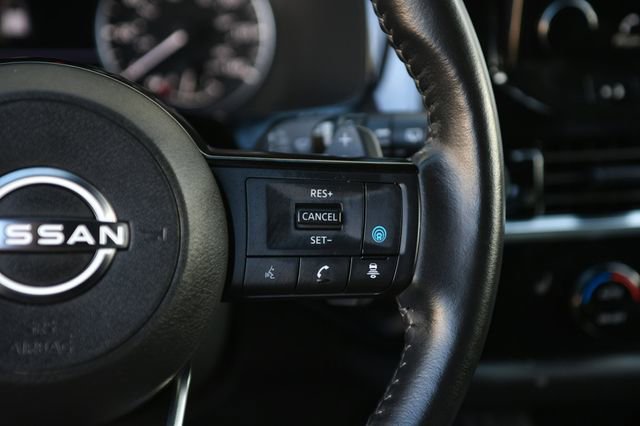 Used 2023 Nissan Pathfinder SL w/ SL Premium Package image 9