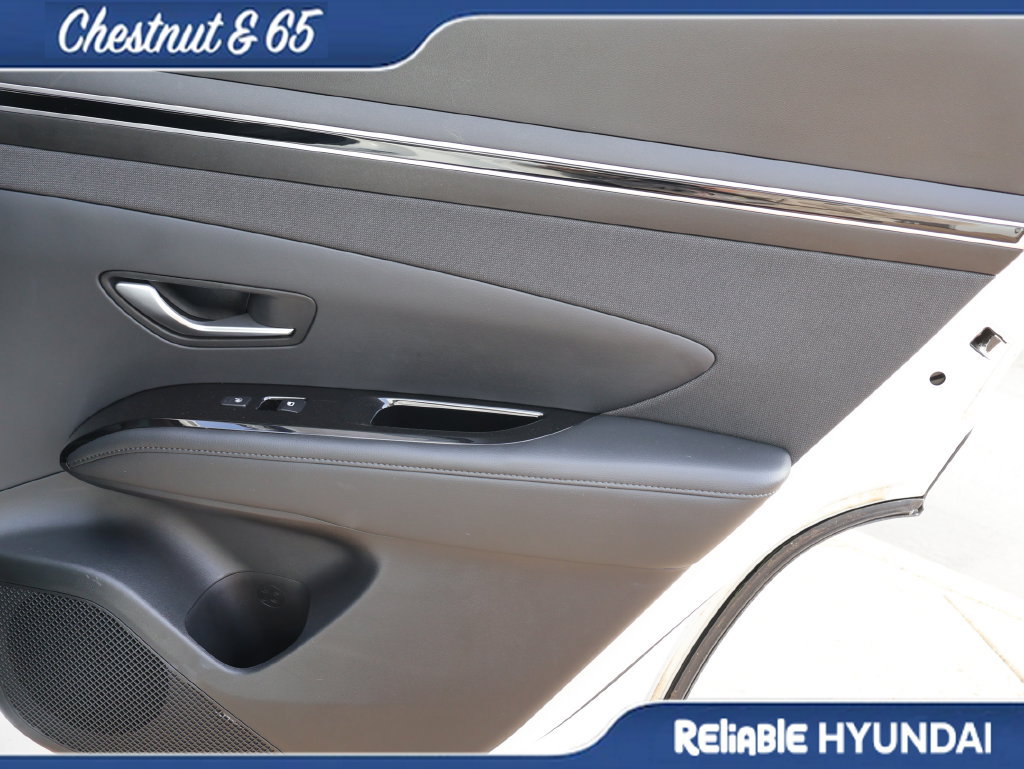 Used 2022 Hyundai Tucson Limited FWD image 11