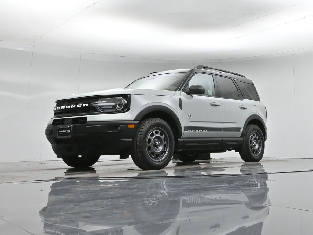 Certified 2024 Ford Bronco Sport Outer Banks w/ Tech Package image 51