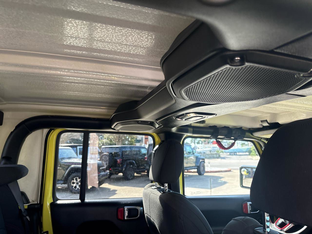 Used 2023 Jeep Gladiator Rubicon image 12