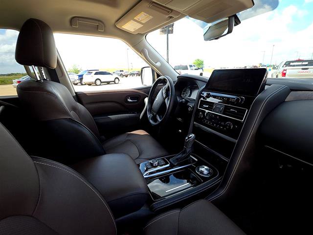 Used 2024 INFINITI QX80 Premium Select w/ Cargo Package AWD/4WD image 15