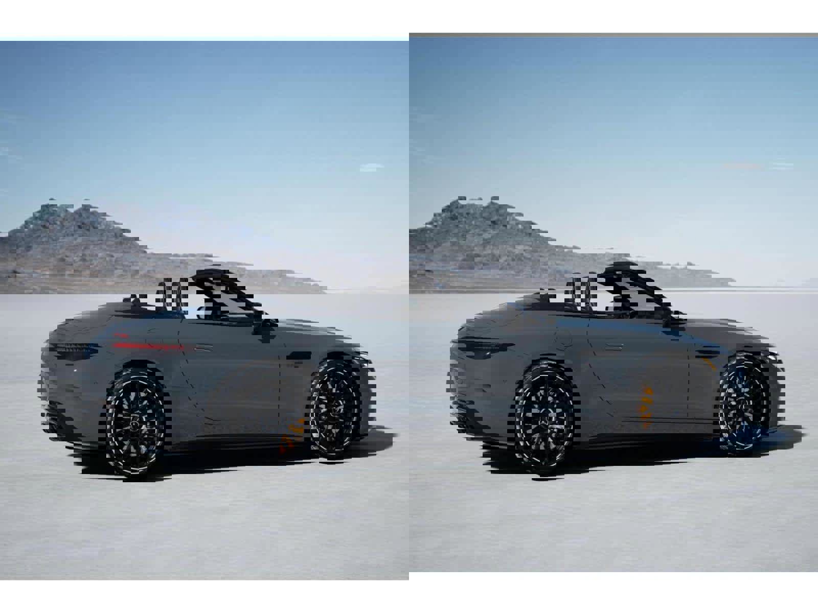 New 2025 Mercedes-Benz SL 63 AMG S e Performance 4MATIC image 17