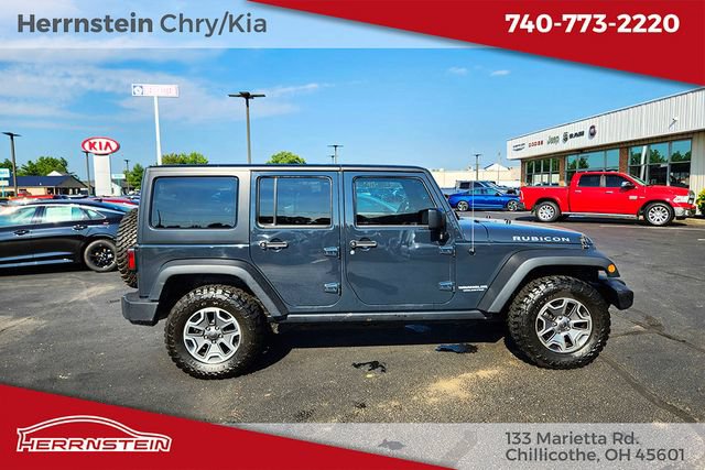 Used 2017 Jeep Wrangler Unlimited Rubicon w/ Cold Weather Group AWD/4WD image 25
