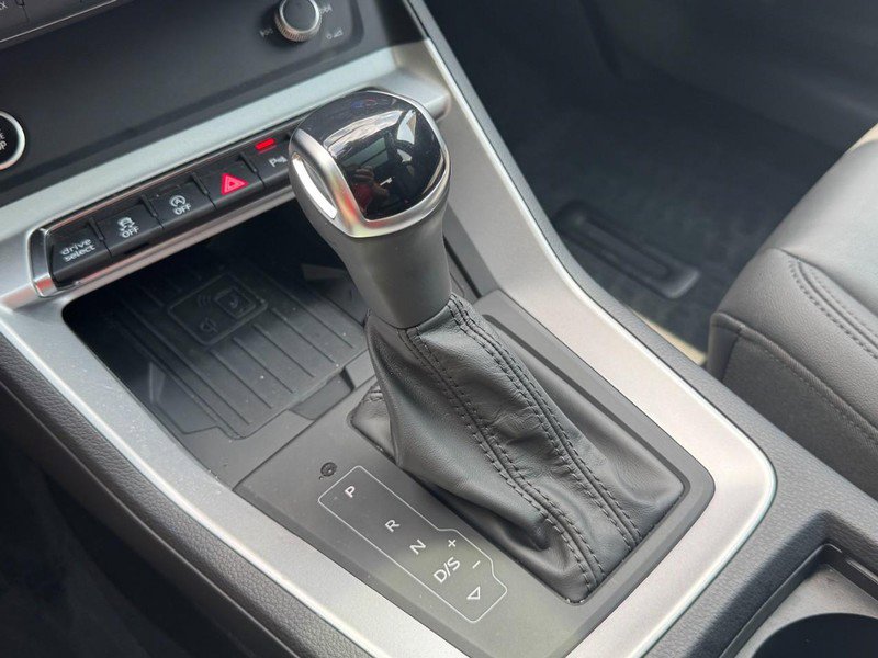 Used 2024 Audi Q3 2.0T Premium Plus w/ Premium Plus Package image 20
