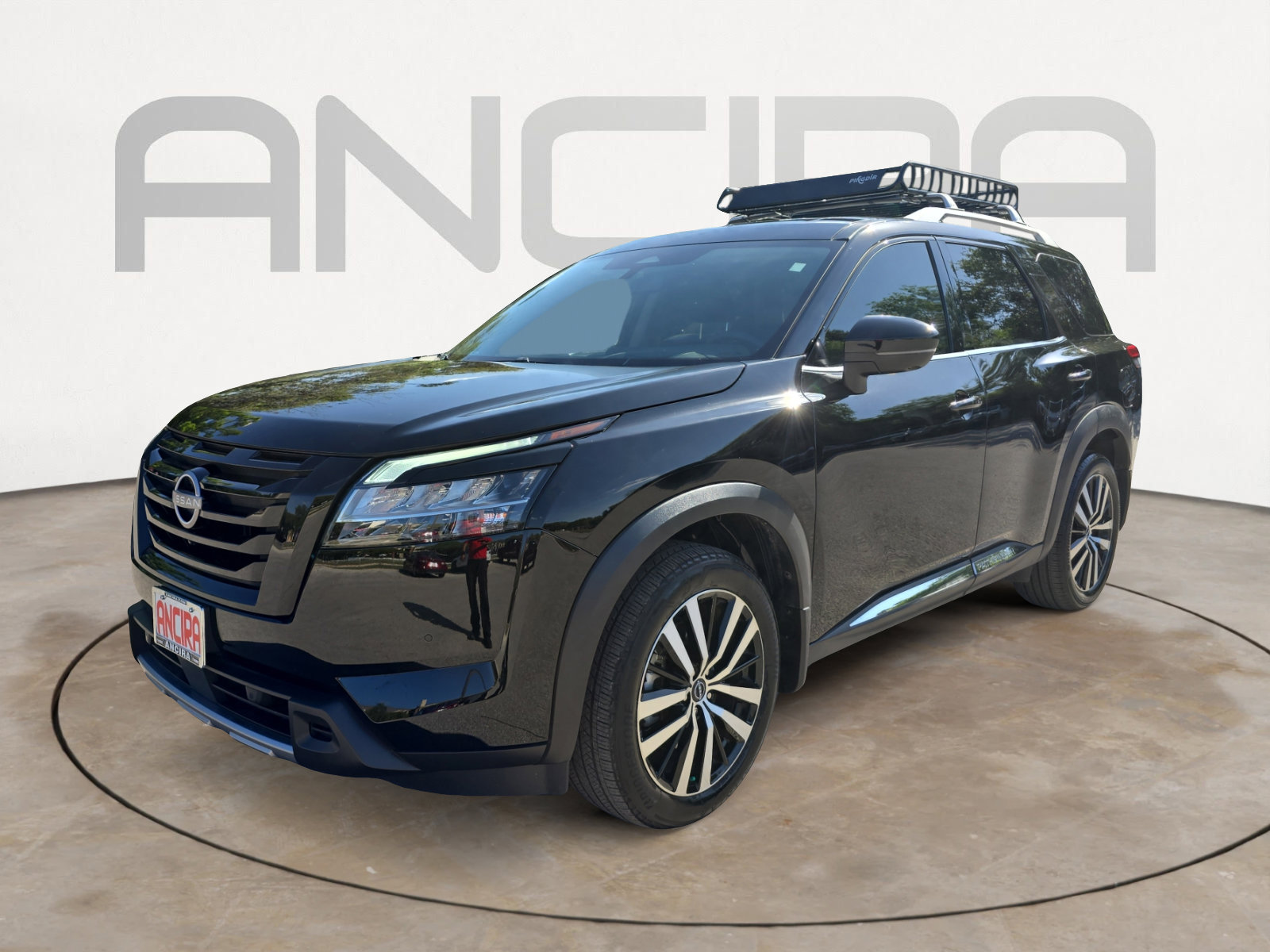 Used 2024 Nissan Pathfinder Platinum image 6