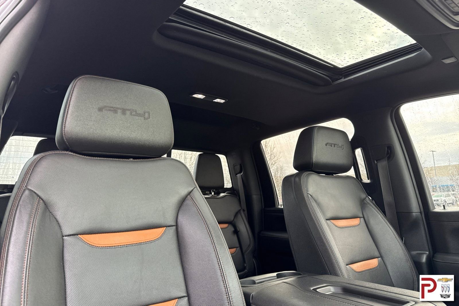 Used 2022 GMC Sierra 2500 AT4 w/ AT4 Premium Plus Package image 19