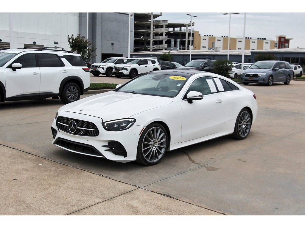 Used 2022 Mercedes-Benz E 450 Coupe image 2