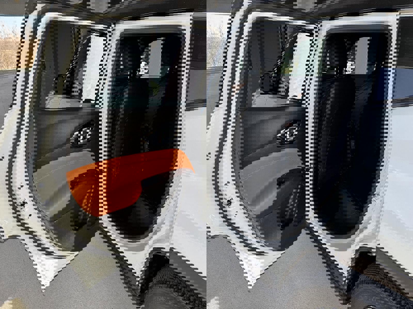 Used 2024 Jeep Compass Limited image 9