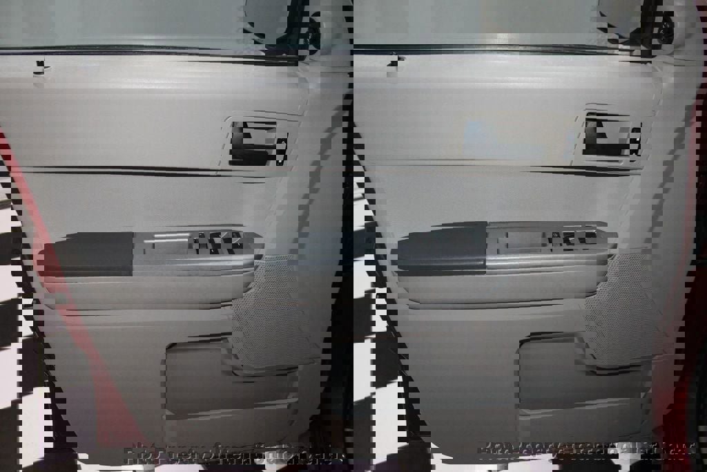 Used 2008 Ford Escape XLT image 11