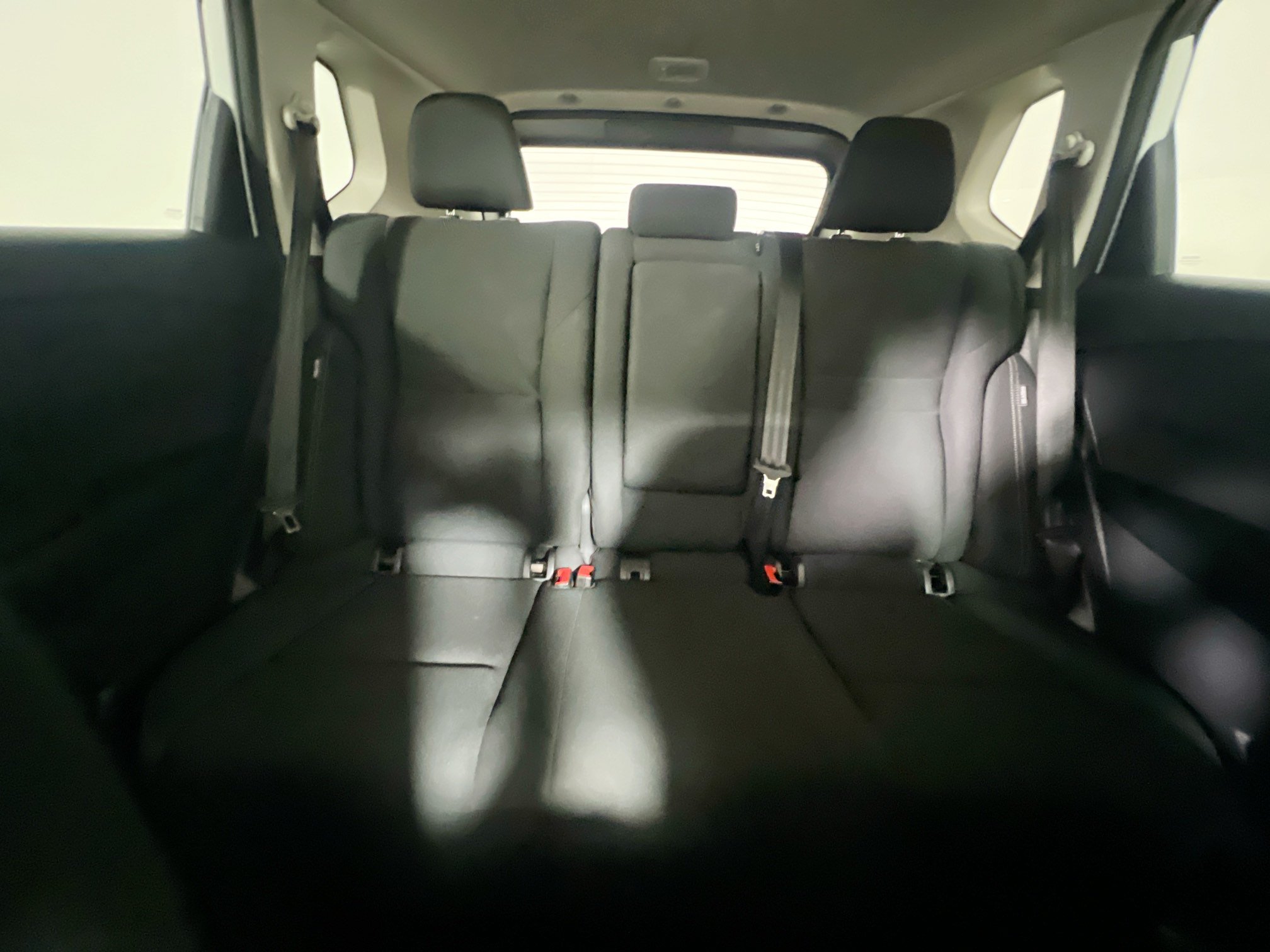 Used 2024 Nissan Rogue S FWD image 32