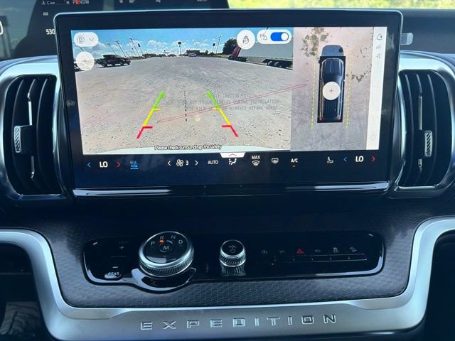 New 2026 Ford Expedition Max Platinum w/ Stealth Appearance Package AWD/4WD image 11