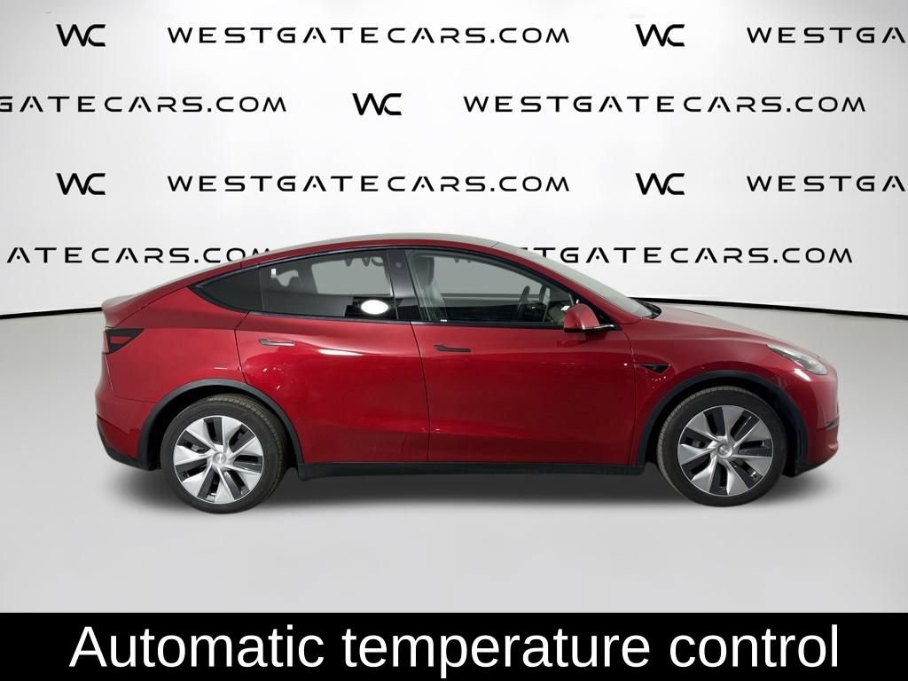 Used 2021 Tesla Model Y Long Range AWD/4WD image 7