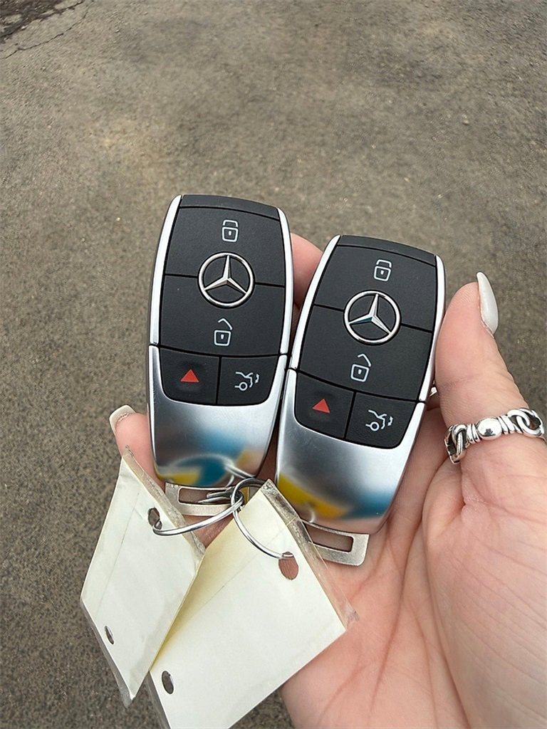 Used 2025 Mercedes-Benz GLE 350 4MATIC image 18