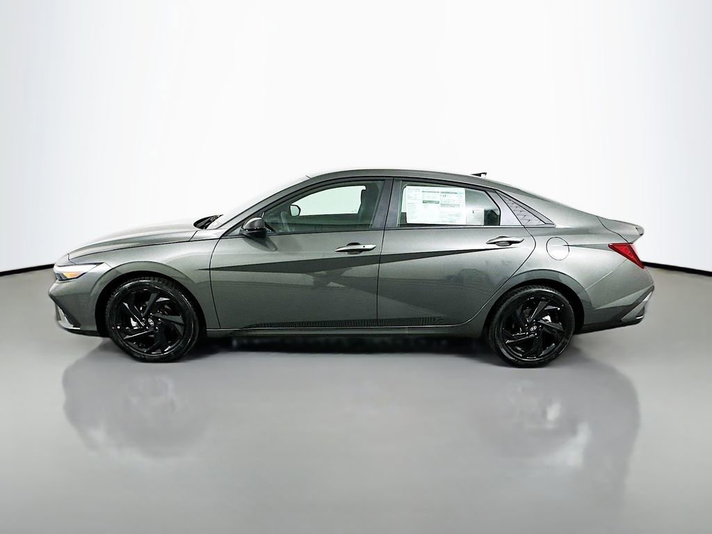 New 2026 Hyundai Elantra Sport w/ Cargo Package image 8