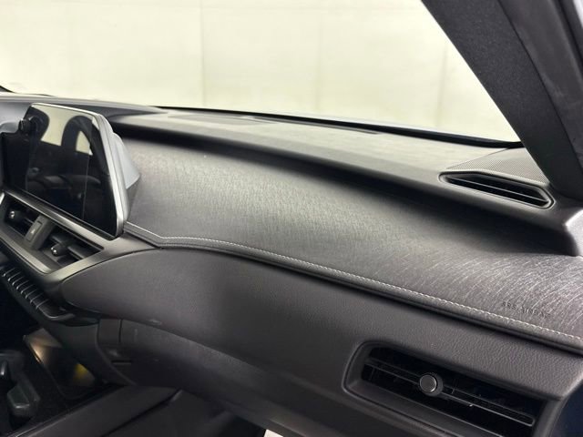 Used 2023 Lexus UX 250h FWD w/ Premium Package image 32