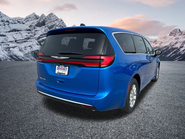 New 2026 Chrysler Pacifica Select FWD image 5