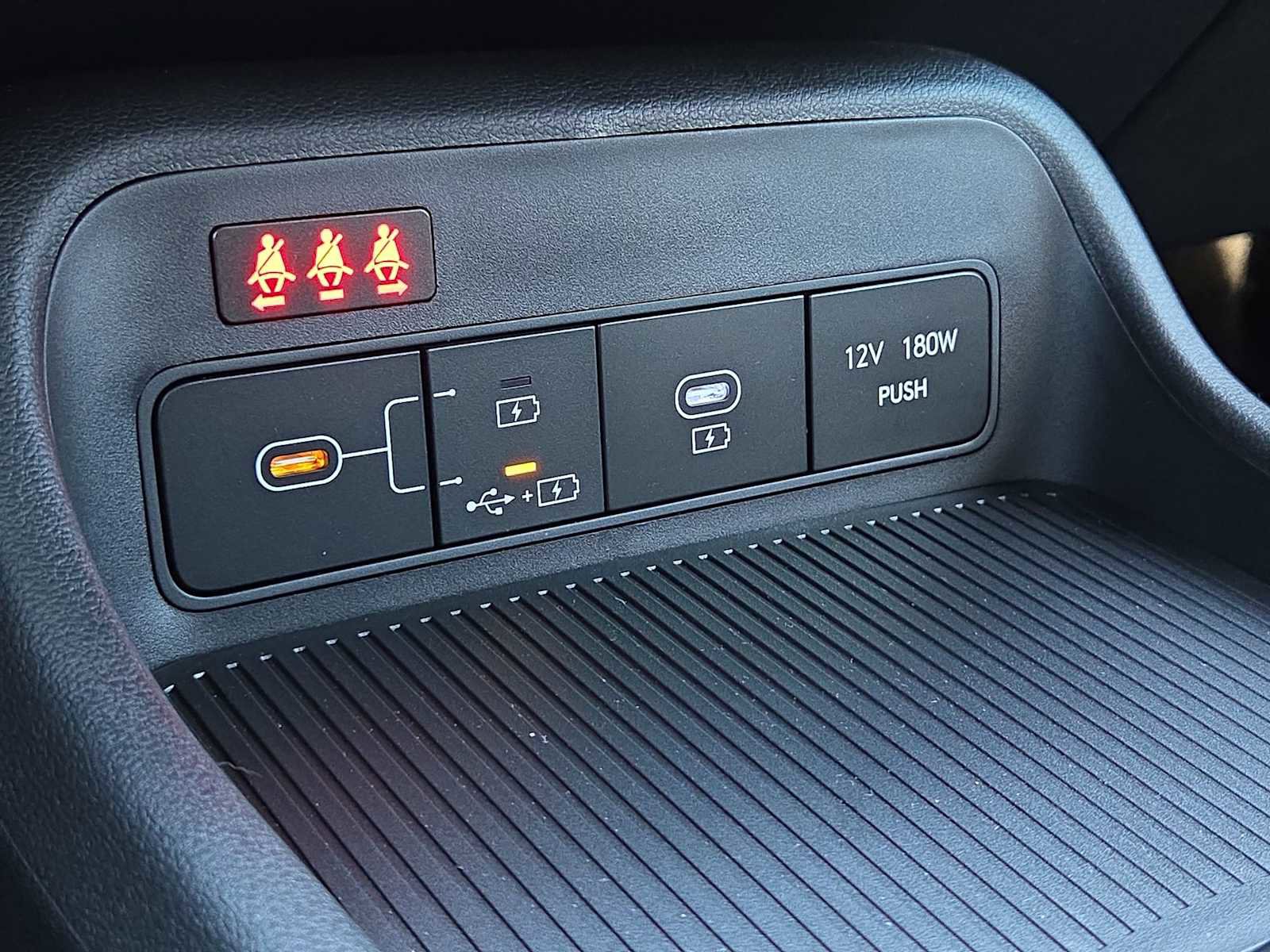 New 2026 Hyundai Kona SE image 30