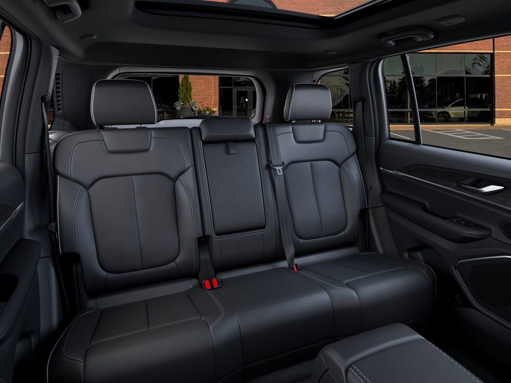 New 2026 Jeep Grand Cherokee Limited image 15