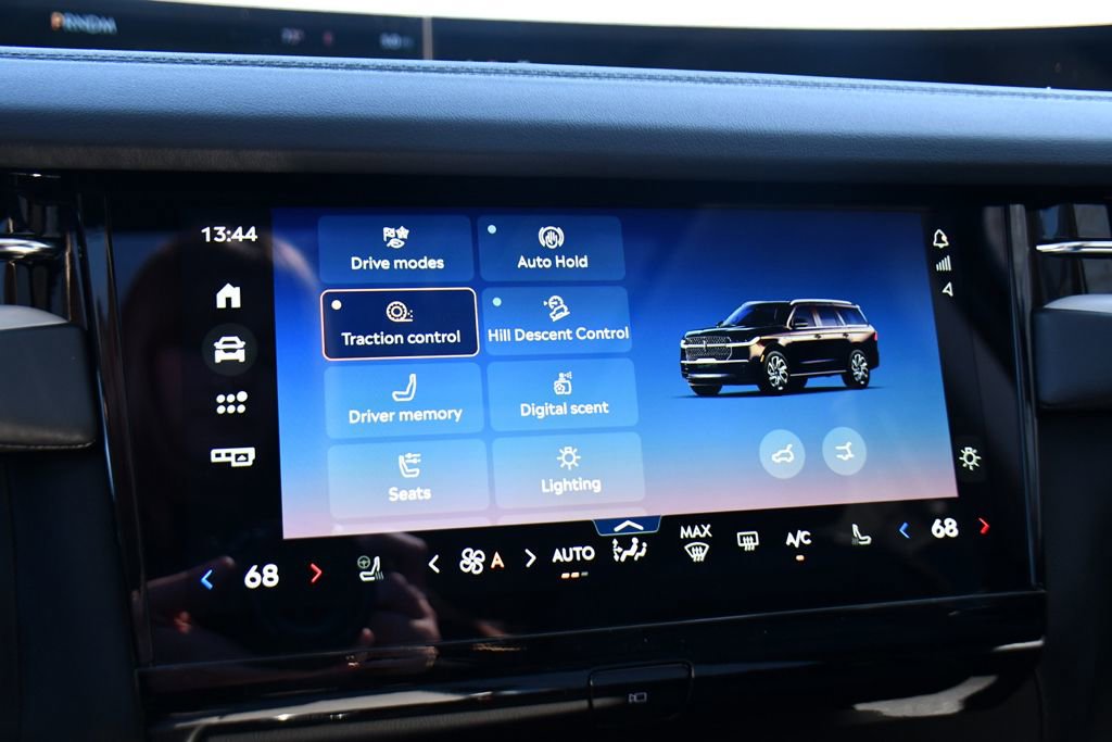 New 2026 Lincoln Navigator Reserve AWD/4WD image 35