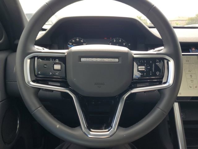 Certified 2025 Land Rover Discovery Sport Dynamic SE image 27
