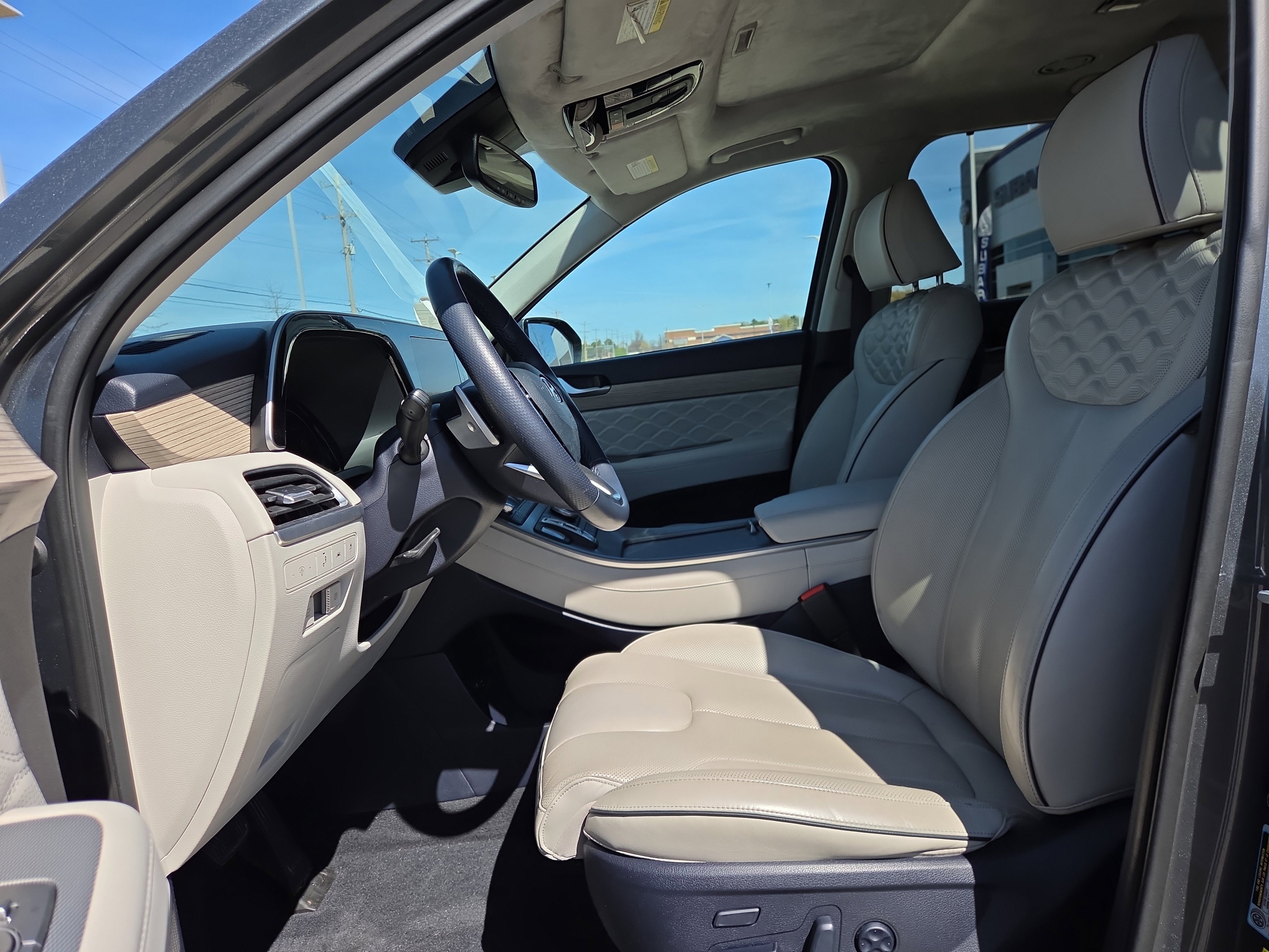 Used 2022 Hyundai Palisade Calligraphy w/ Cargo Package image 10