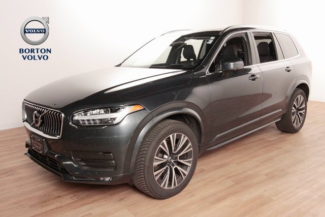 Used 2022 Volvo XC90 T6 Momentum w/ Advanced Package
