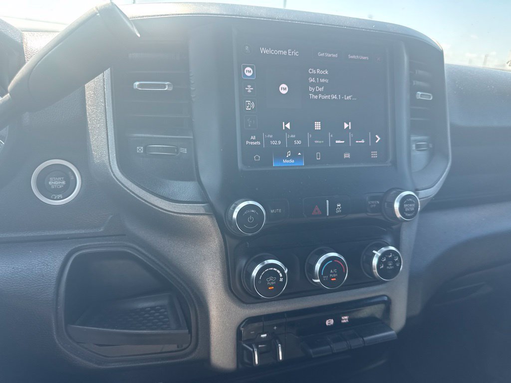 Used 2024 RAM 2500 Tradesman w/ Chrome Appearance Group AWD/4WD image 16
