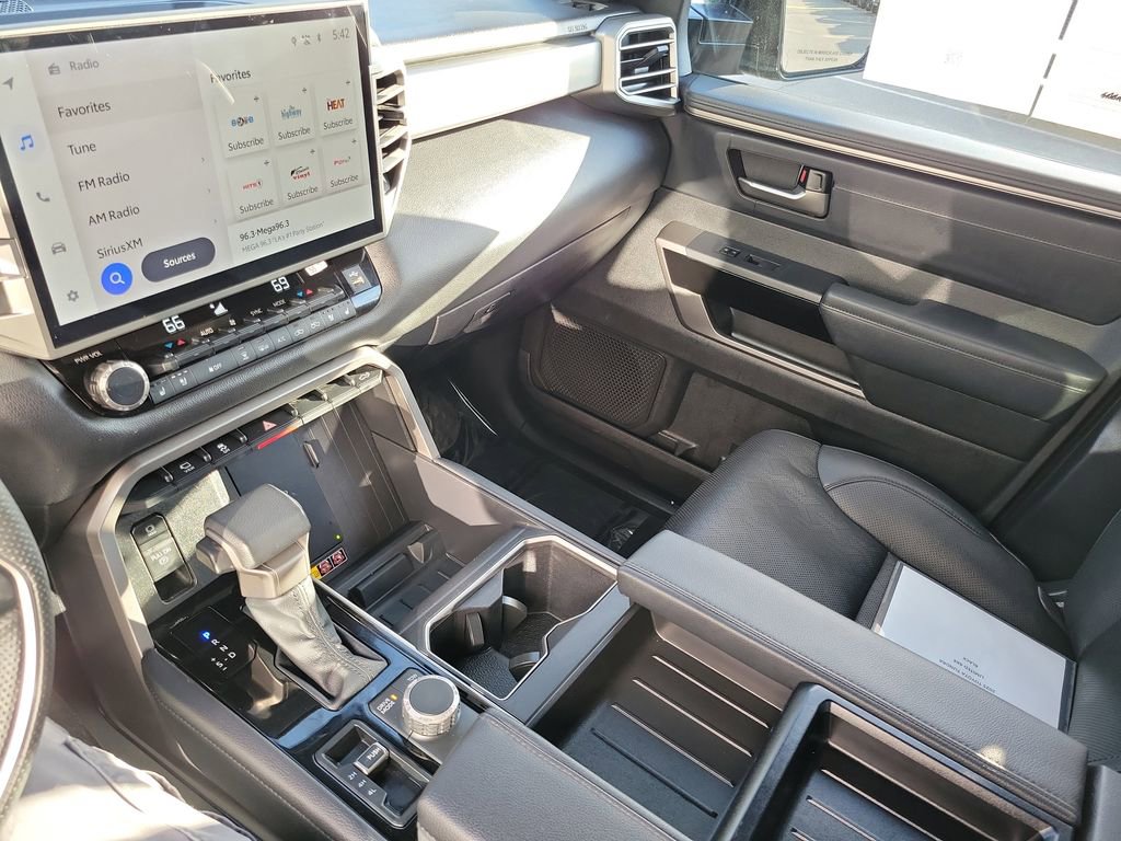 Used 2025 Toyota Tundra Limited image 12