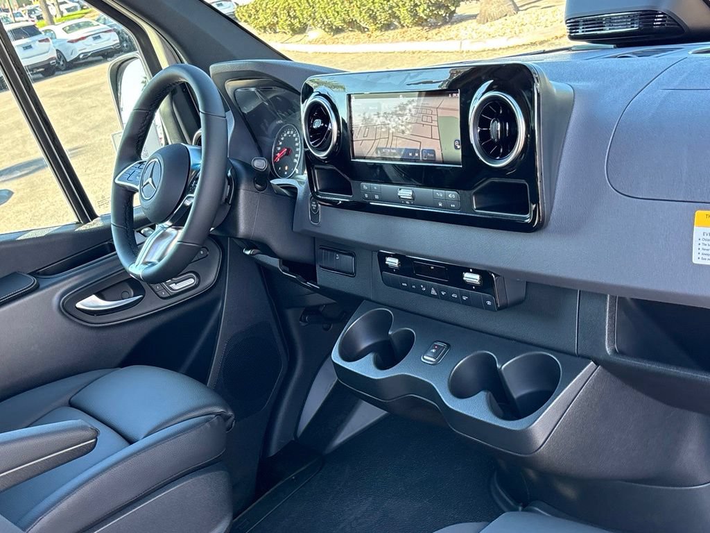 New 2026 Mercedes-Benz Sprinter 2500 image 27