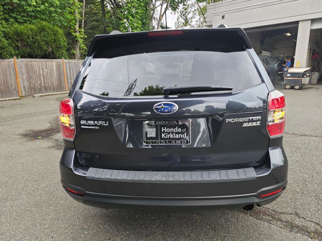 Used 2014 Subaru Forester 2.5i Touring AWD/4WD image 6