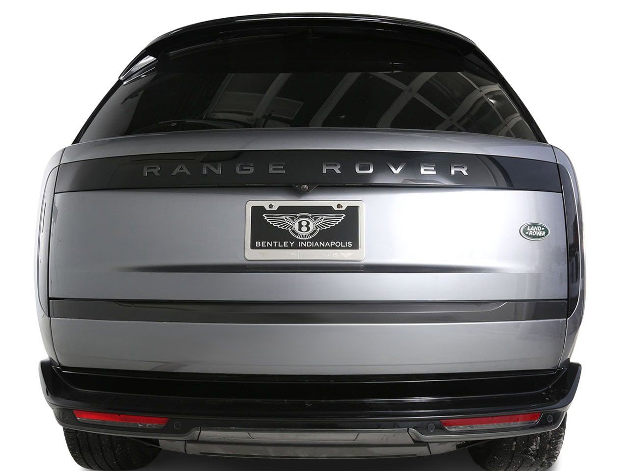 Used 2023 Land Rover Range Rover SE image 13