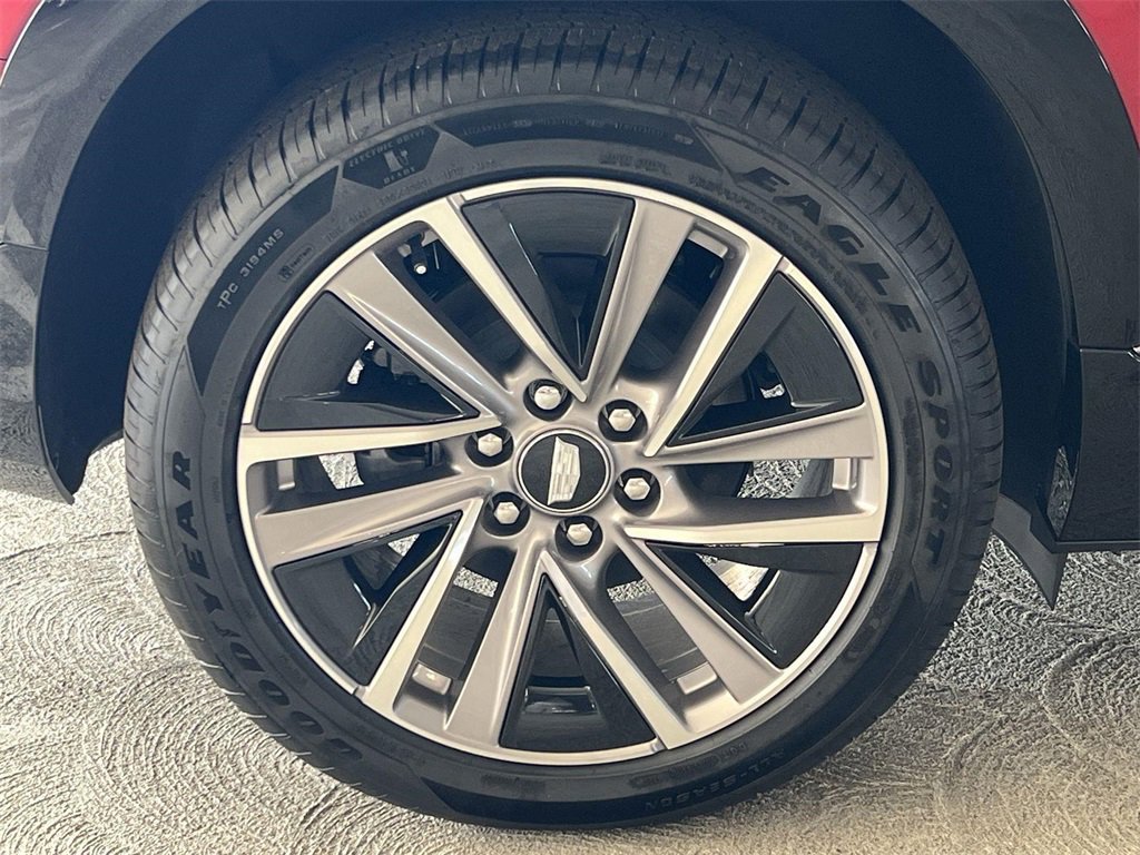 New 2026 Cadillac Vistiq Sport image 36