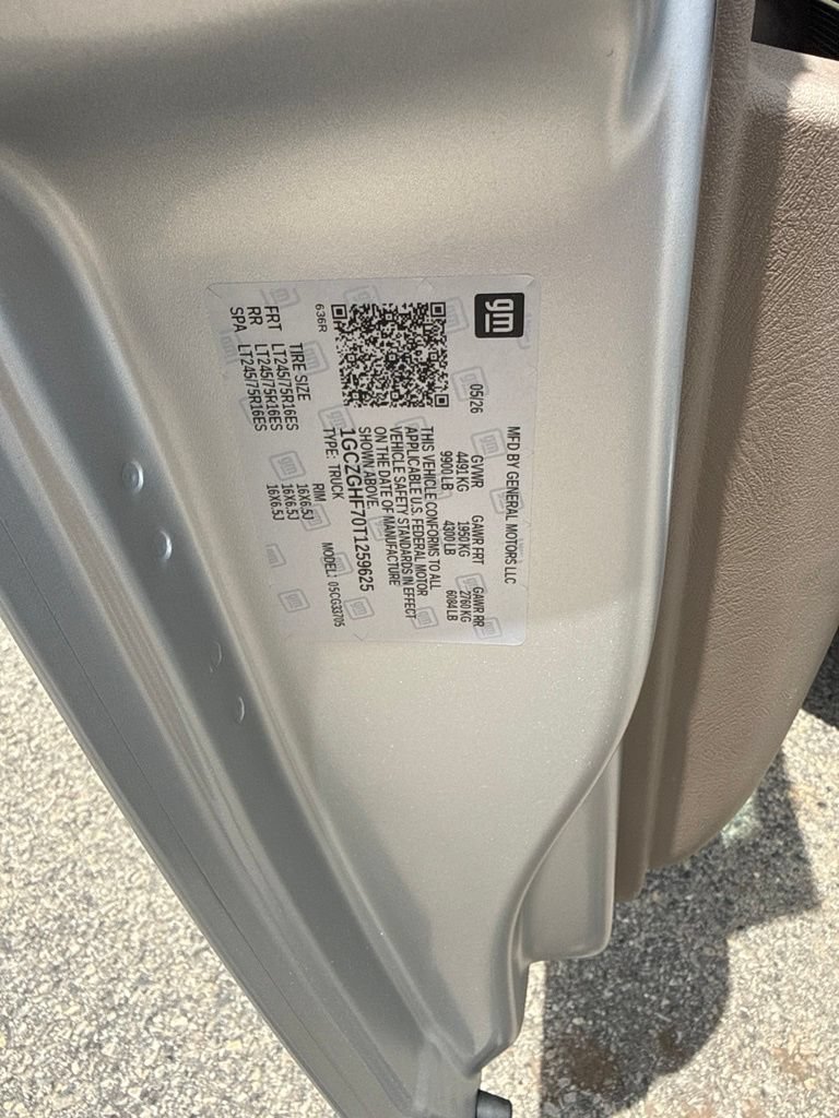 New 2026 Chevrolet Express 3500 Extended w/ Driver Convenience Package RWD image 32