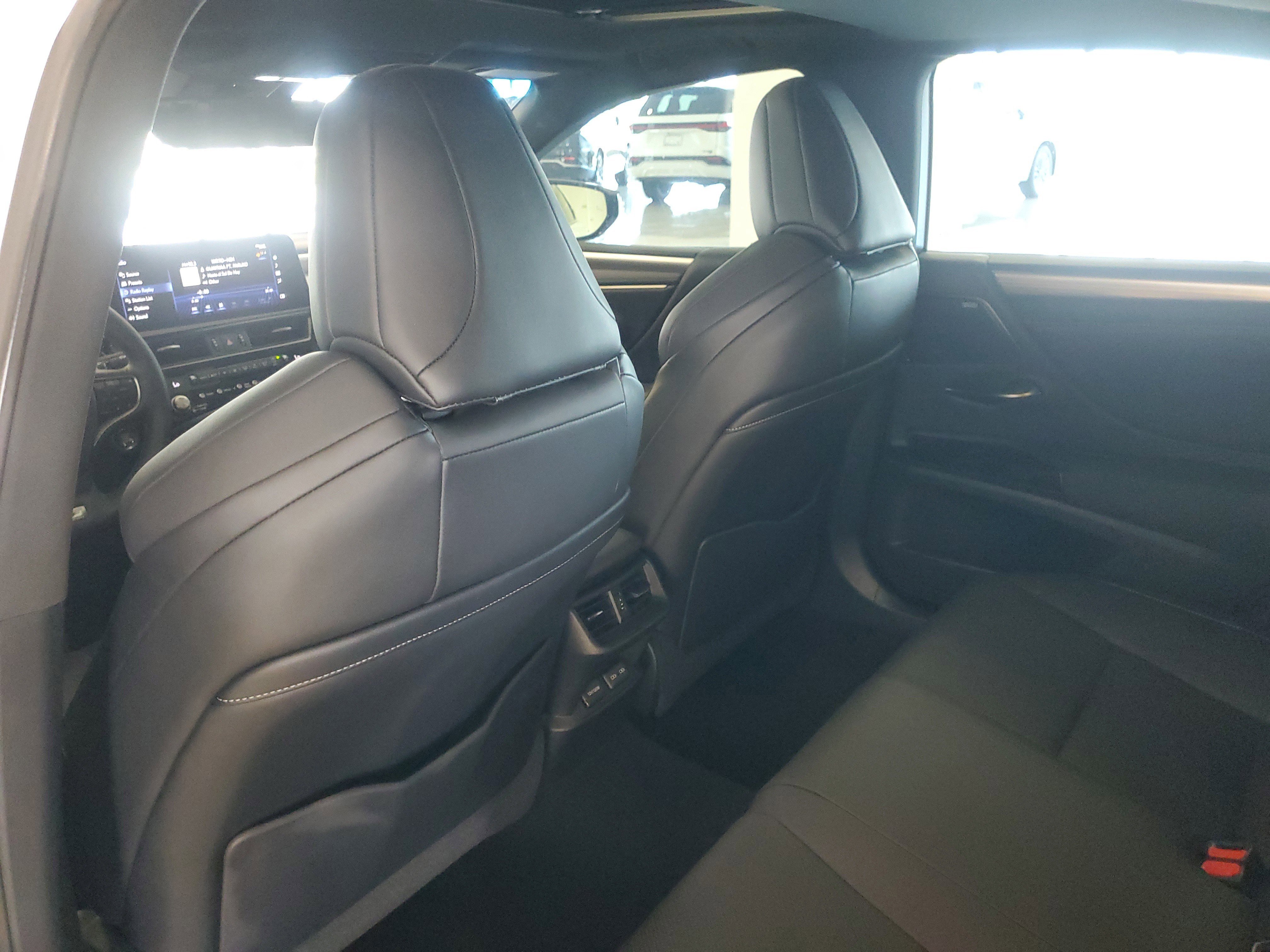 Used 2022 Lexus ES 350 F Sport w/ Accessory Package 2 image 17