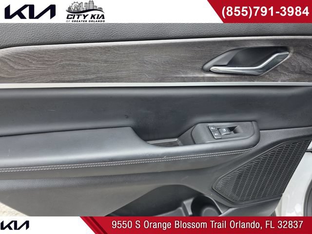 Used 2024 Jeep Grand Cherokee L Limited AWD/4WD image 15