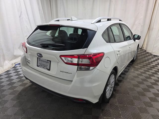 Used 2018 Subaru Impreza 2.0i Premium image 4
