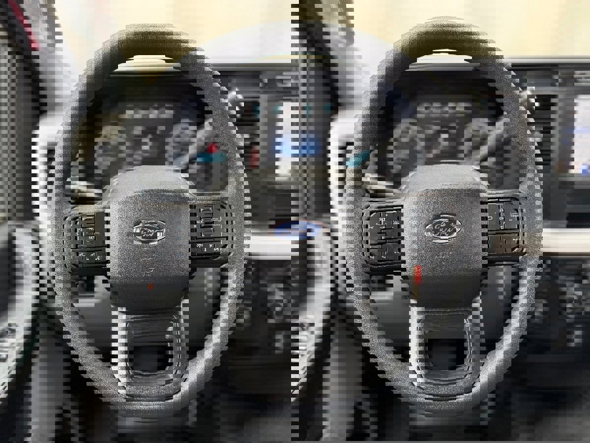 Used 2023 Ford F350 XL w/ XL Chrome Package RWD image 20