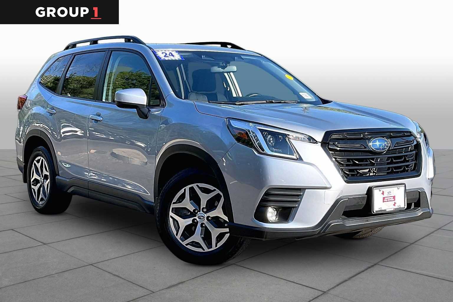 Certified 2024 Subaru Forester Premium AWD/4WD image 3