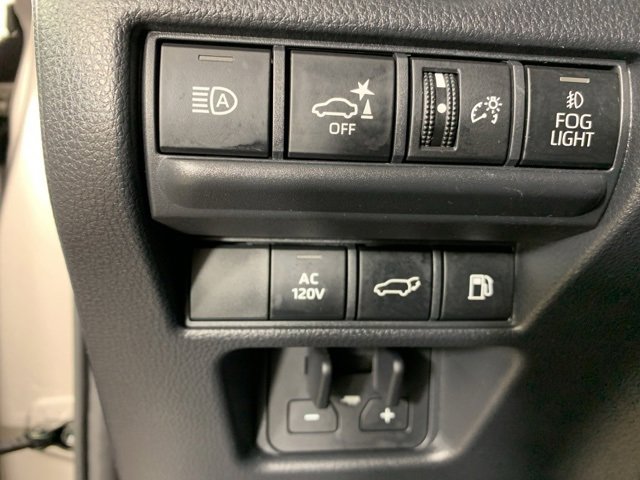 Used 2024 Toyota Land Cruiser image 20