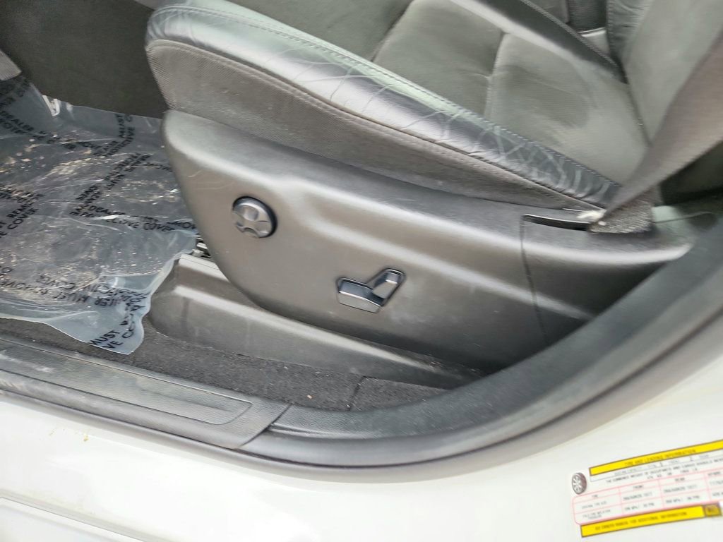 Used 2020 Jeep Grand Cherokee Altitude image 12